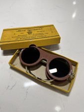 2 Vintage Airco-Style Brick-Red Bakelite Dark Green Lens Safety/Welding Glasses