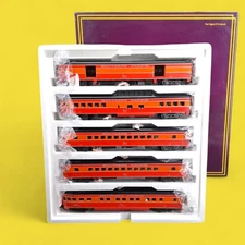 MTH 20-6523 Southern Pacific 70' Streamlined Passenger 5 Car Set Smooth