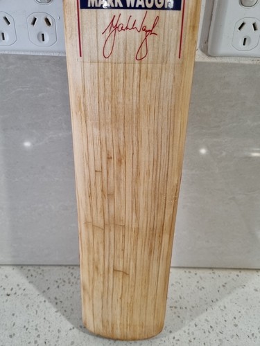 used cricket bats - Picture 3 of 13