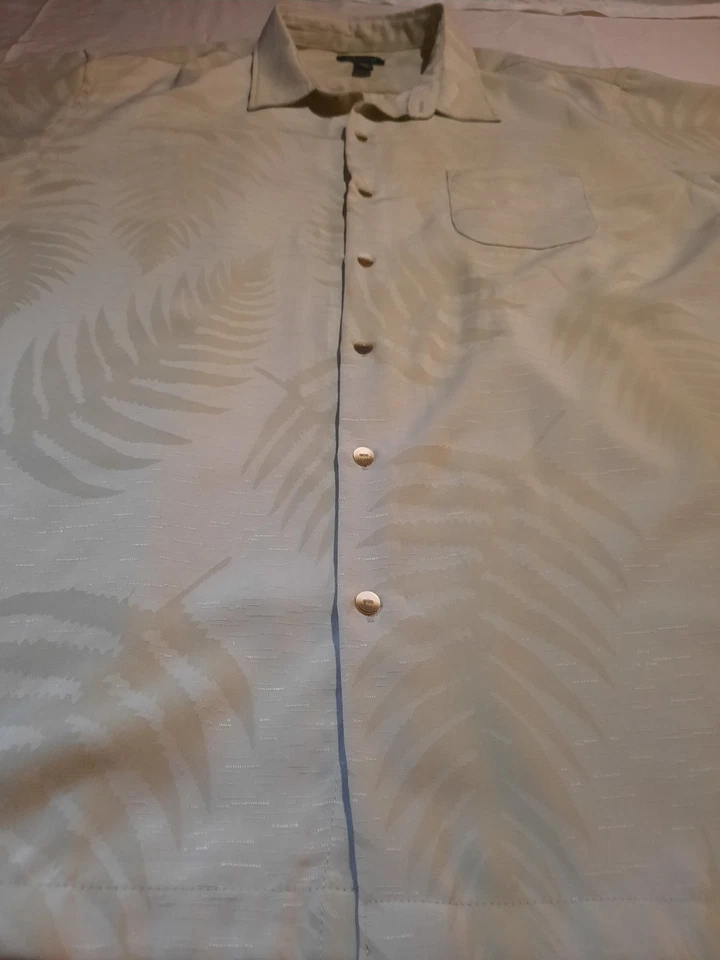 Van Heusen Men's XL Beige Tropical Leaf Shirt Short Sleeve Button Up Casual - Image 4 of 4