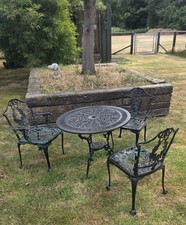 Victorian French Style Cast Garden Bistro Patio Set - Table & 3 Chairs