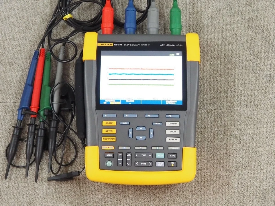 Fluke 190-504-III ScopeMeter 500MHz 4CH 5GS/s Oscilloscopes - Image 2 of 4
