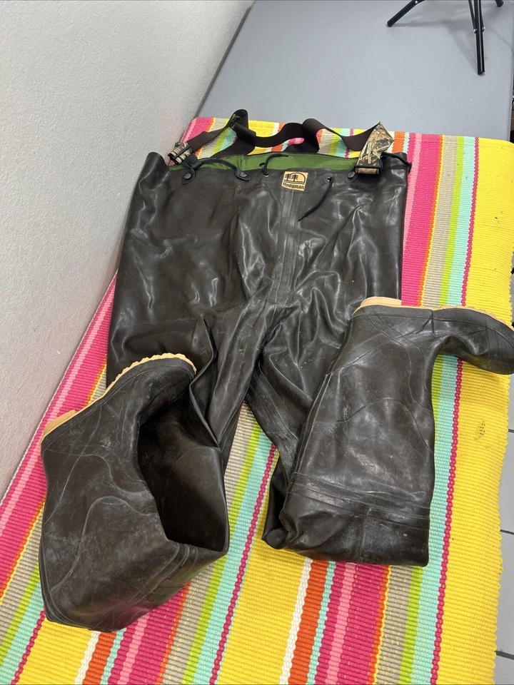 Hodgman Stearns W102 Brown Chest Outdoor Fishing Rubber Wader Boots Men’s Size 9 - Image 4 of 4