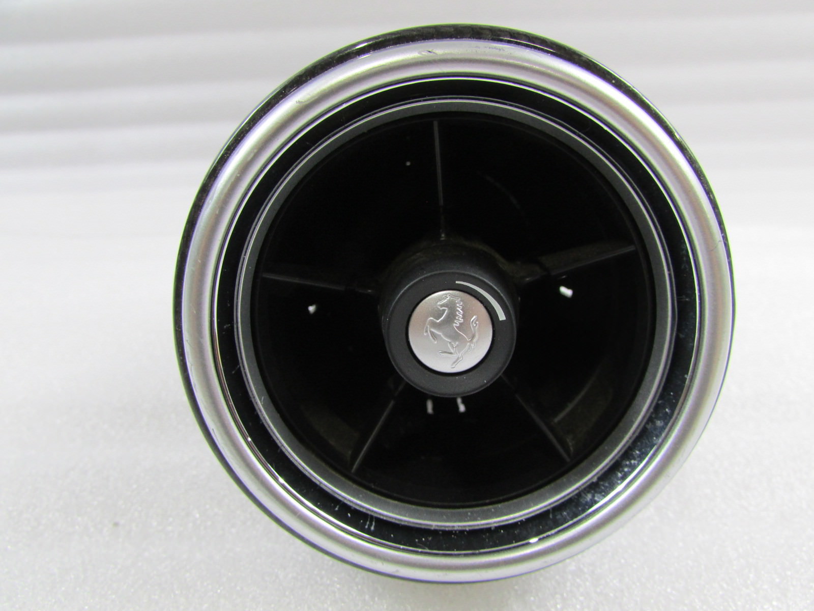 Ferrari California T, Air Vent w/ Carbon Fiber Shell, Used, P/N 86520400