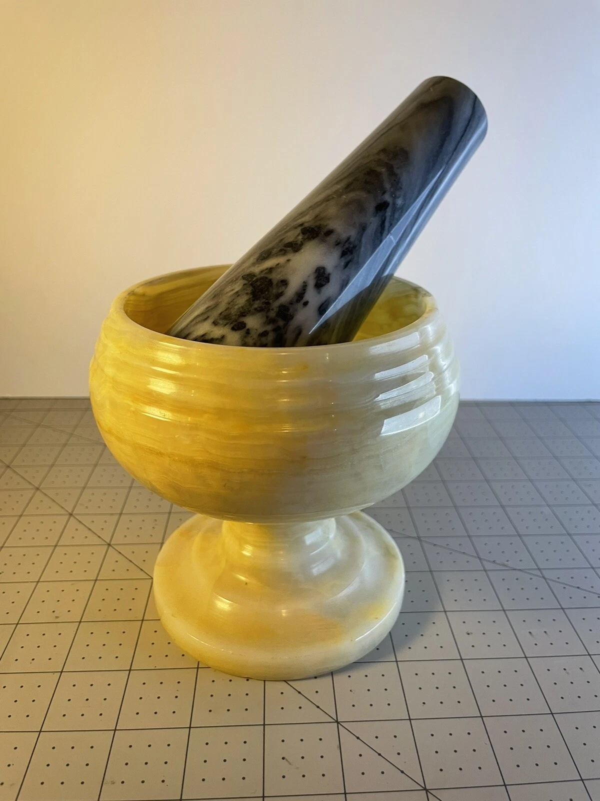 Mortar And Pestle Footed Marble Natural Stone Pestal Set To Grind