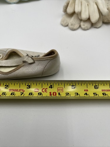 Vintage Small Sized Girls & Dolls Mixed Lot Gloves, Shoes And Knitted Coat - Picture 8 of 19