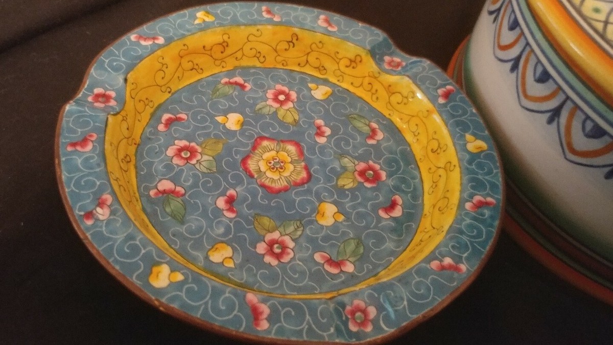 Gialletti Giulio Deruta Dec A Mano Ceramic Jewelry Box & ashtray