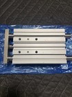 smc mgpm25-100 air cylinder     5 Available — photo 3