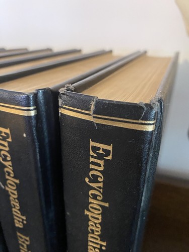 Encyclopaedia Britannica Set 15th Edition Leather Bound 1975 30 Volumes - 第 14/24 張圖片