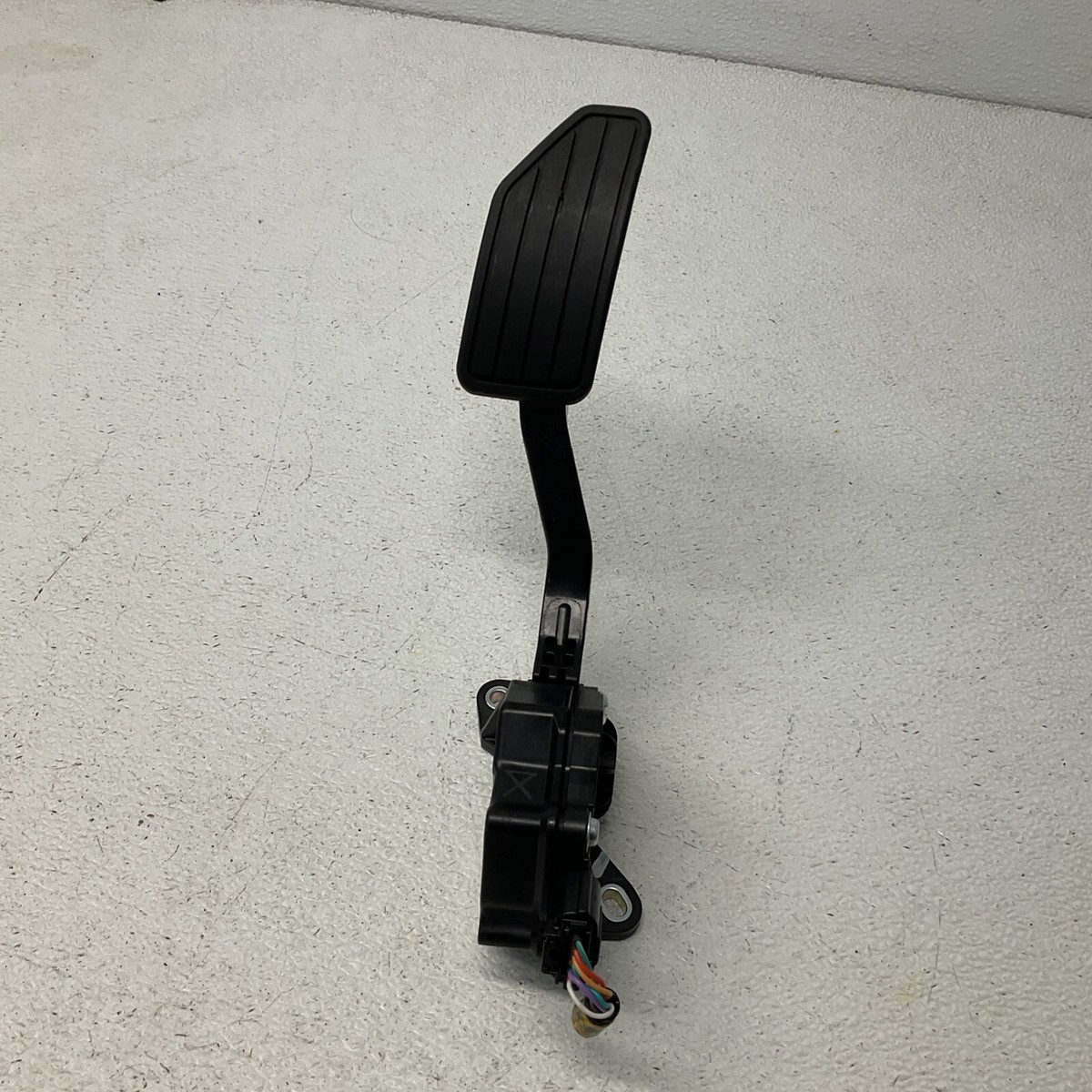 2019 Subaru Forester Gas Accelerator Pedal 36010Fl021 Oem | eBay