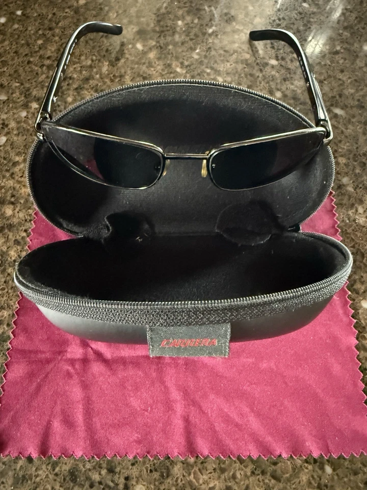 Porsche Sunglasses & Case - Image 4 of 4