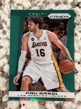 2013-14 Pau Gasol Prizm Green Refractor Lakers #43