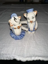 Vintage Decorative Collectible Pigs Salt and Pepper Shakers Japan