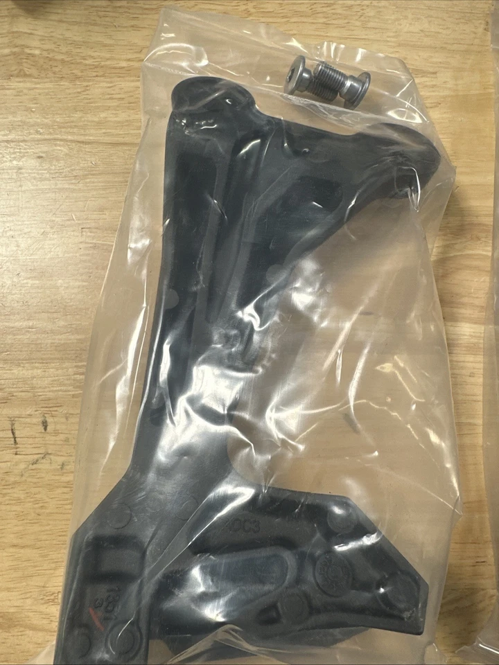 Clavijas de pasajero Ninja650 2019-2025 Foto 4 de 4