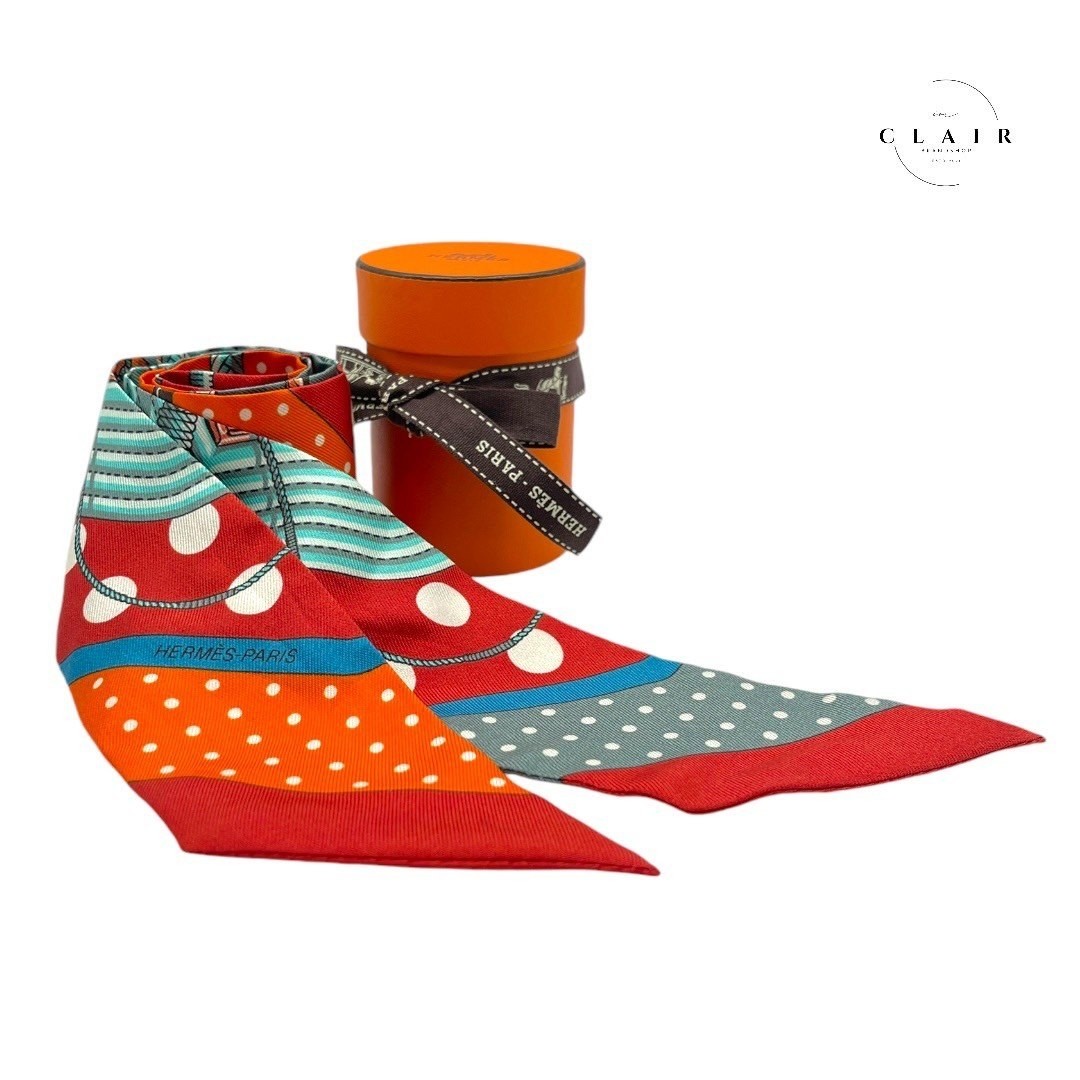 Used HERMES HERMES Clic Clac A Pois Click Crack Dot Scarf Used HERMES HERMES Clic Clac A Pois Click Crack Dot Scarf