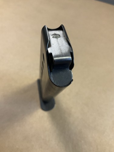 Sig Sauer P220 European 45 ACP 7-Round magazine heel Release - Picture 5 of 6