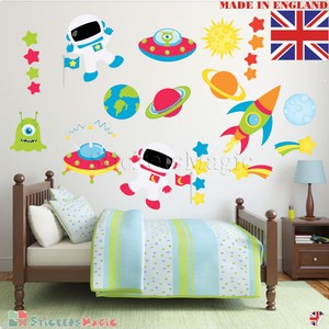 Rocket wall stickers stars planet for kid childrens space bedroom ... Wall stickers per bambini