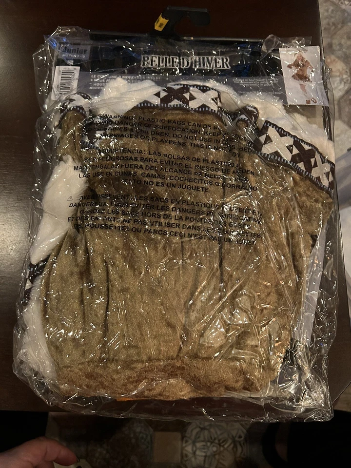 Костюмы на Хэллоуин (младший) Snow Bunny (размер med 7-9) - Изображение 2 из 2