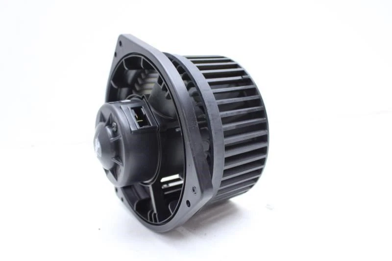 Ventilador trasero Nissan Pathfinder 2013-2019 HVAC motor 27375-3KA0A OEM Foto 4 de 4