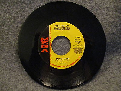 45 RPM 7'' Record Sammi Smith Long Black Veil & Paste Me On Some Feathers MR-1214