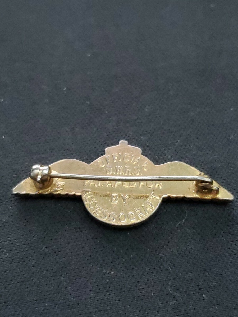 Vintage WWII RAF Royal Air Force Aviation Pilot Wings Pin