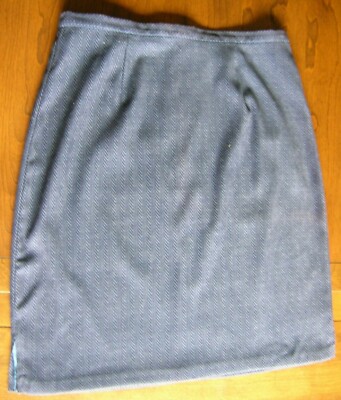 Womens Skirt Size 8 David Paul of New York Gray Herringbone design