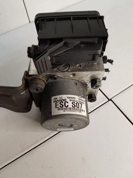 防锁制动部件致动器及泵组件轿车适用于 11-13 ELANTRA 285942 — 第 2/4 张图片