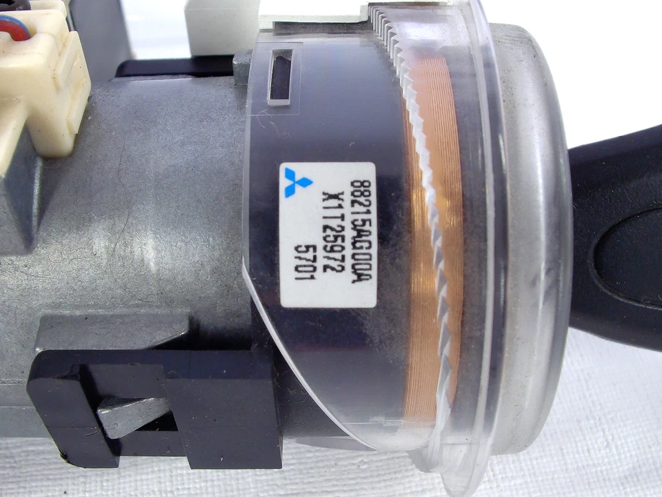 2005-2007 Subaru Outback Ignition Cylinder Switch Immobilizer & 1 Key OEM - Image 2 of 4