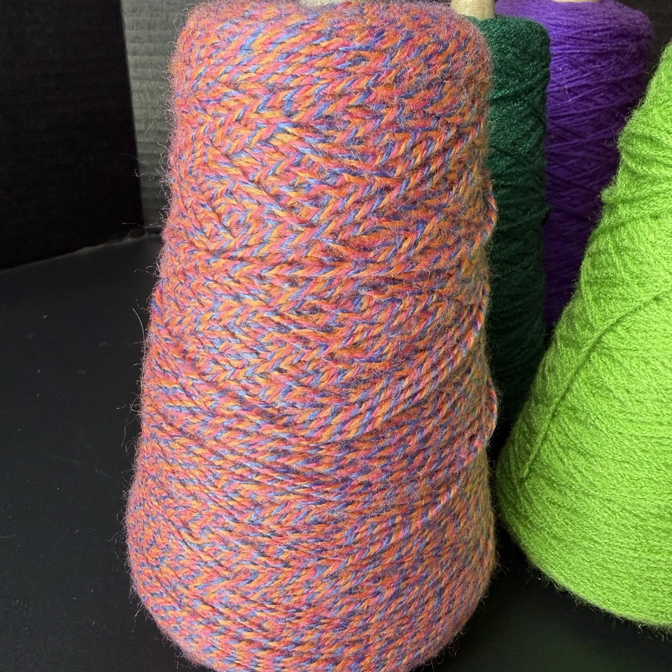 3+ lb Lot Of 8 Acrylic Knitting Machine Yarn Cones Needlework Weaving Knit - Image 4 of 4