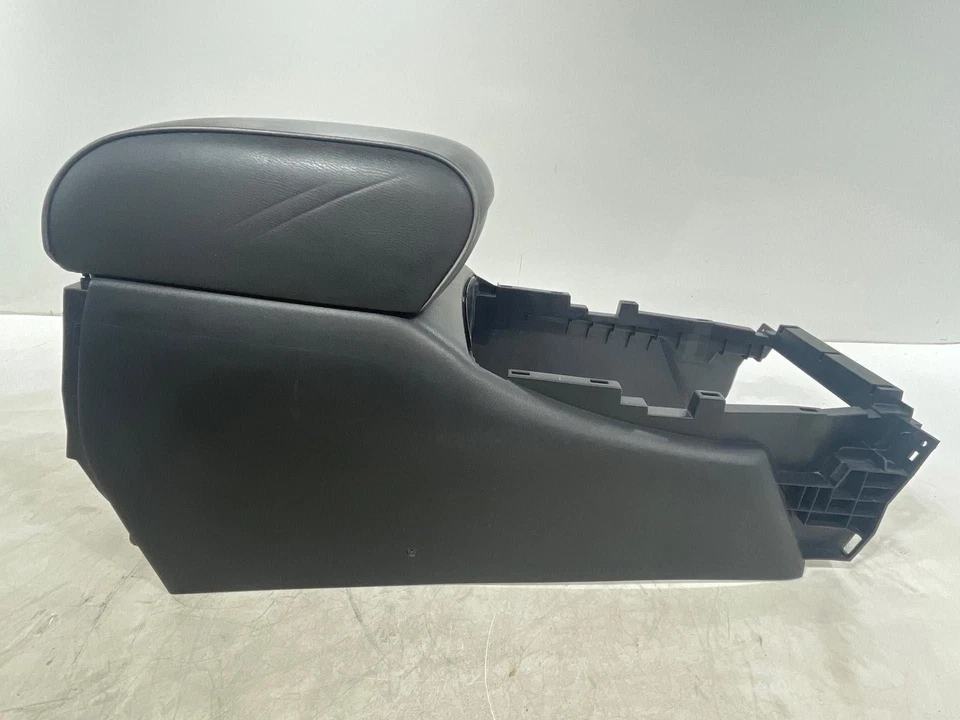 Se adapta a 18 19 20 INFINITI QX80 consola central marco panel con reposabrazos delantero negro OEM Foto 3 de 4