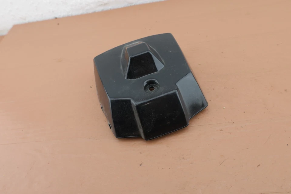 Motosierra Craftsman 358.356091 3.7/18" OEM NUEVA cubierta de filtro de aire 24228, 530-024976 Foto 2 de 4