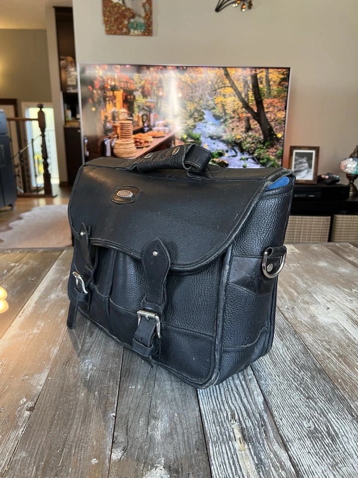 Vintage Indian Motorcycle All-Weather Leather Messenger Bag, Cross Body Brown - Image 2 of 4