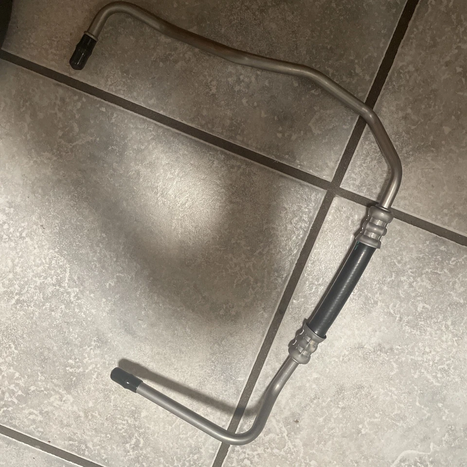 Linha de refrigerador de óleo de transmissão automática Dorman 624-577 para 2005-2006 Ford F-150 - Imagem 4 de 4