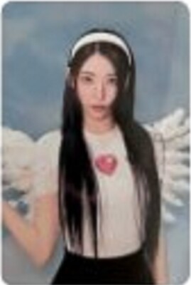 LE SSERAFIM LESSERAFIM UNFORGIVEN OFFICIAL PHOTO CARD STANDARD