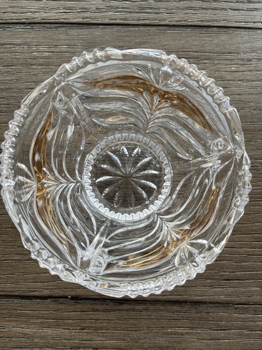 Clear Cut Crystal Bowl with Gold Plated Leaves - Picture 5 of 10