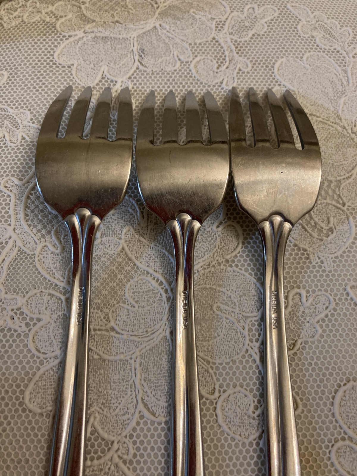 Oneida Stainless Steel Glossy TRIBECA 3 Salad Forks Flatware eBay