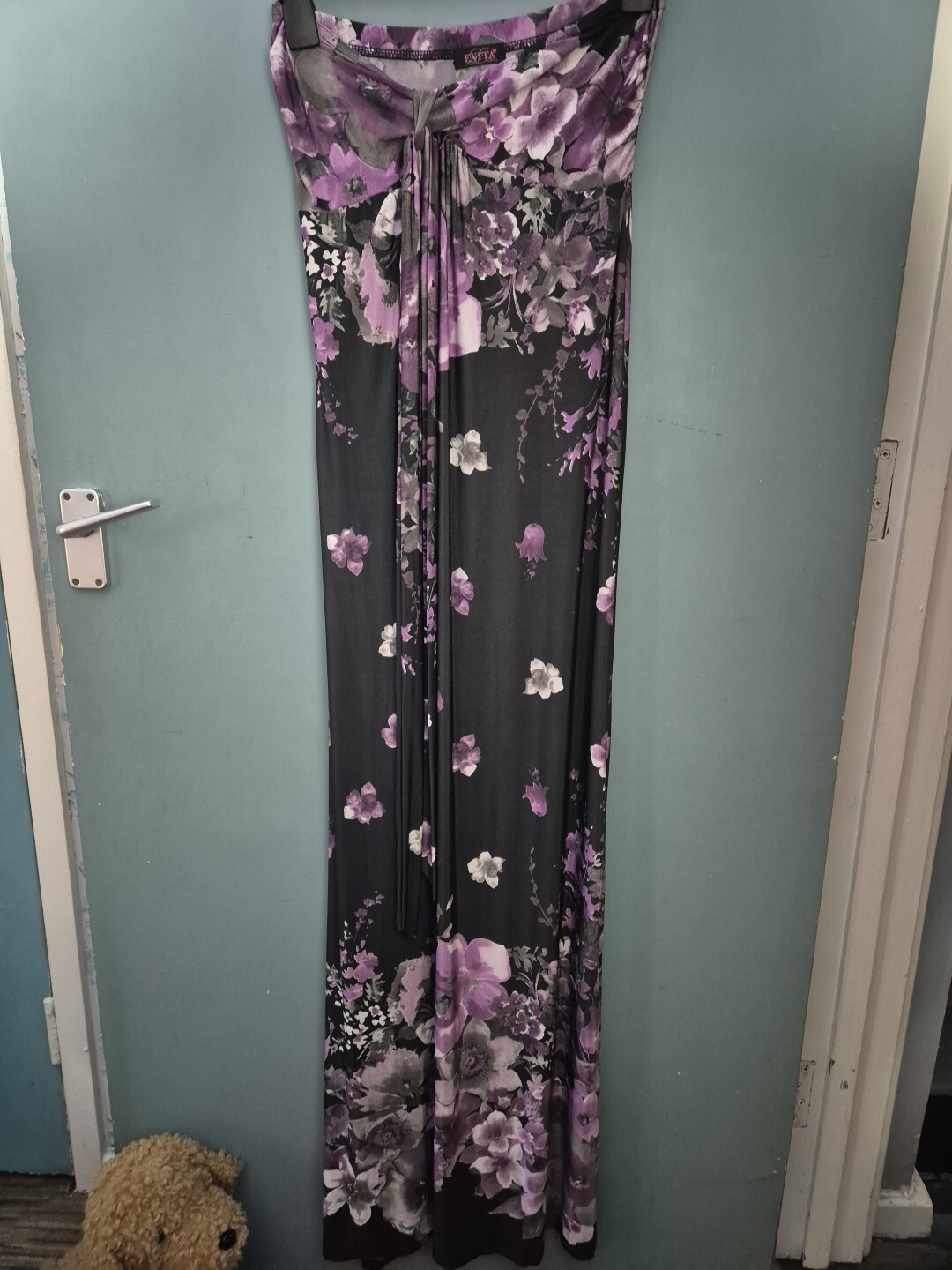 Picture 1 of 2