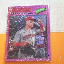 2026 Topps Heritage Matt McLain #252 Cincinnati Reds pink Sparkle Parallel SP