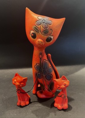 Vintage Rare Groovy Mom Cat Chained Kittens Kitsch Figurine 70s Norleans Japan
