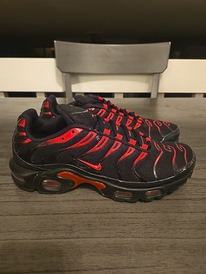 Nike Air Max Plus Bred Mens Size 8 Black Red Athletic Running Shoes Sneakers
