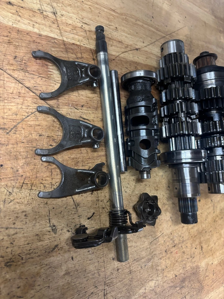 Honda CBR600 F4I CBR 600 2001-2006 motor transmisión engranajes horquillas motor de tambor Foto 2 de 4