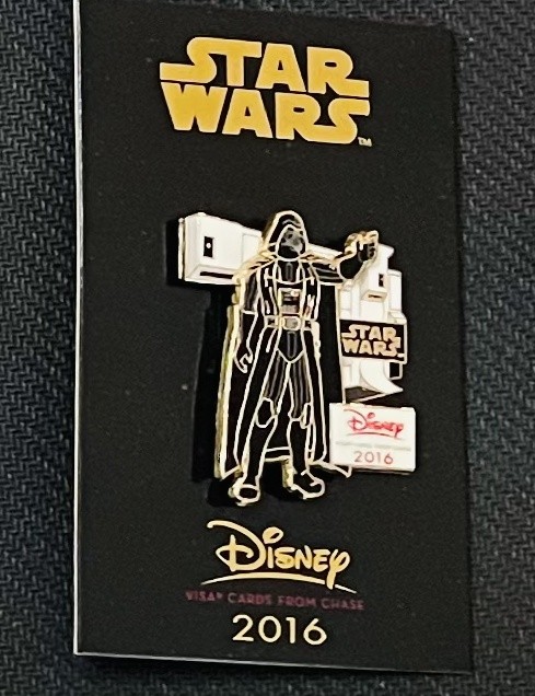 Disney Parks 2016 Chase Visa Card Exclusive Star Wars Darth Pin