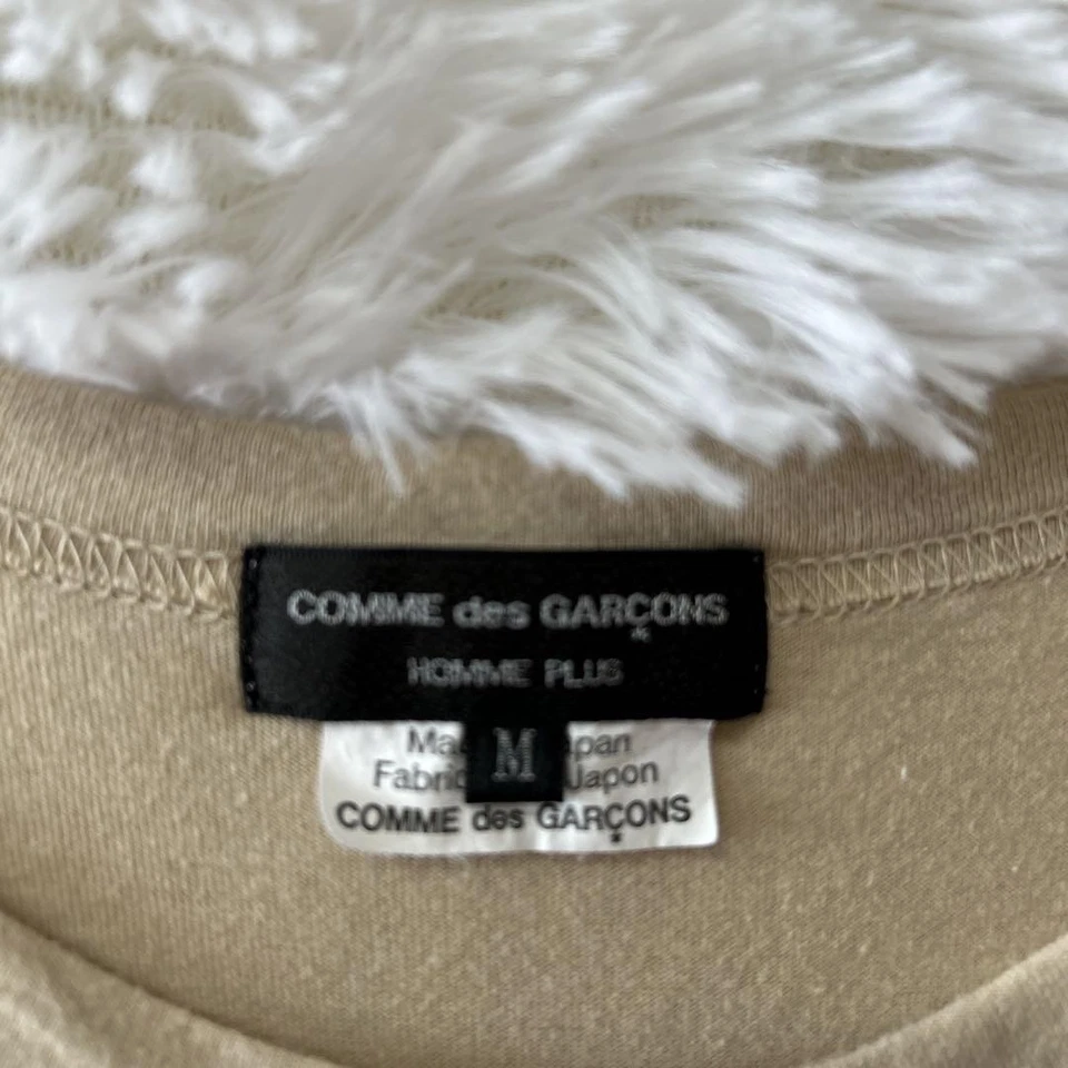 CAMISETA USADA COMME DES GARCONS BEIGE ROSA NARANJA BUENA Foto 2 de 4