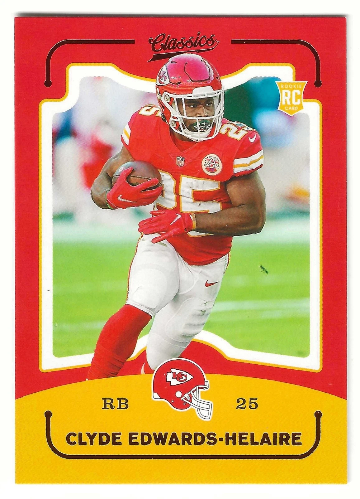 Clyde Edwards-Helaire Panini Chronicles Classics #8 Base