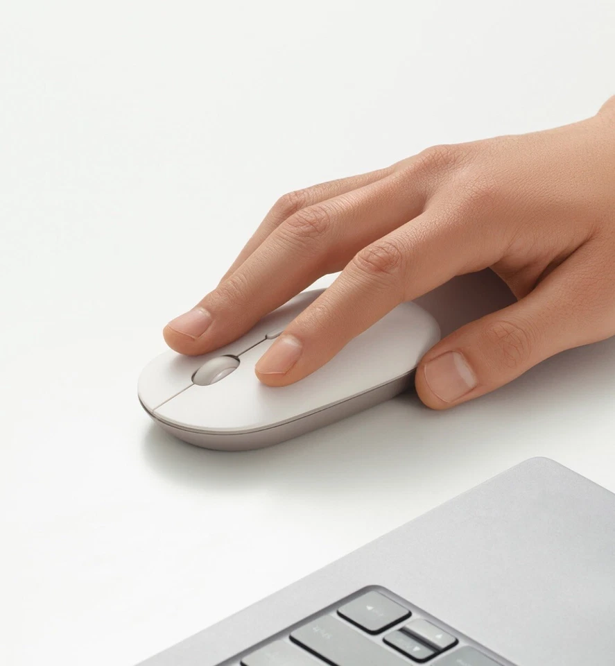 Xiaomi Portable Mouse 3 USB Dual Mode Mini Silent Mouse Bluetooth 2.4G 2400 DPI - Image 4 of 4