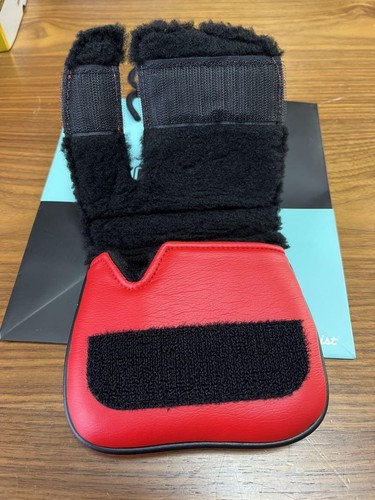 Scotty Cameron Custom shop Johnny racer Square Mallet putter cover Red Mint Rare - Picture 3 of 4
