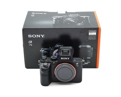 Sony Alpha 7 II Gehäuse , Nutzspuren, Sony-Fachhändler  #47902**