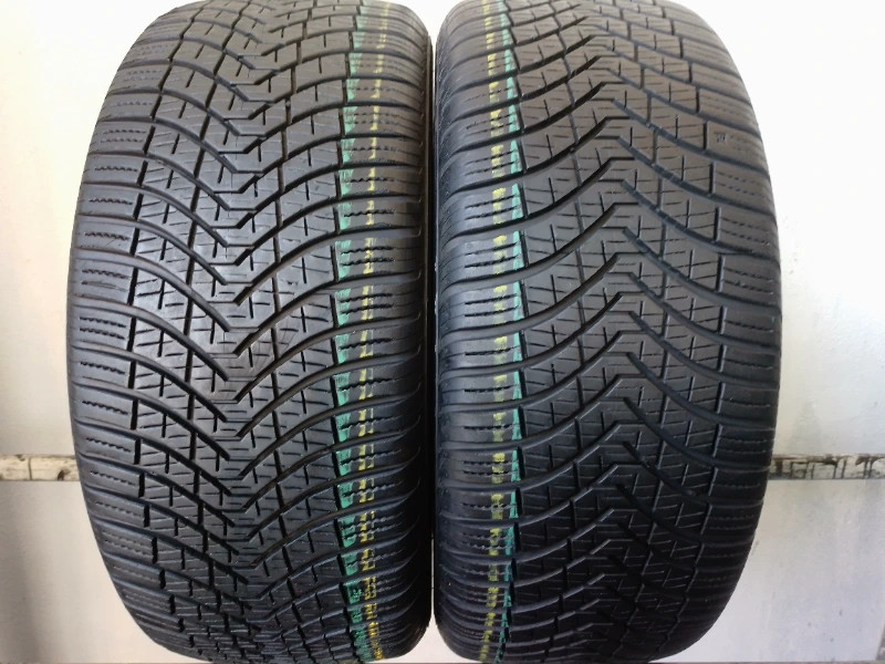 2 Pneumatici USATI HANKOOK SOLUS4SHA32 225/45 R17 94 V DOT: 24/254 stagioni