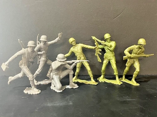 Set of 6 Vintage MARX Large 5" +/- U.S. & German Army Plastic Toy Soldiers