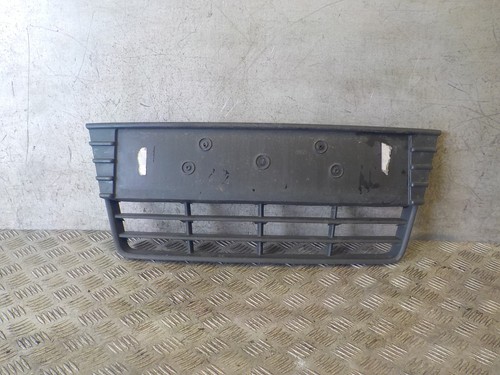 FORD FOCUS MK3 2012 STOßSTANGE VORNE UNTEN GRILL GITTER BM5117K945A